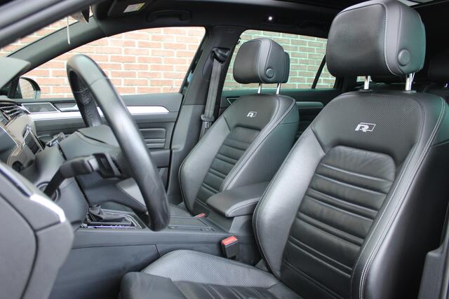 Volkswagen PASSAT Variant 1.5 TSI 150PK R-Line Business |PANO-DAK|TREKHAAK|LEER|19-INCH|