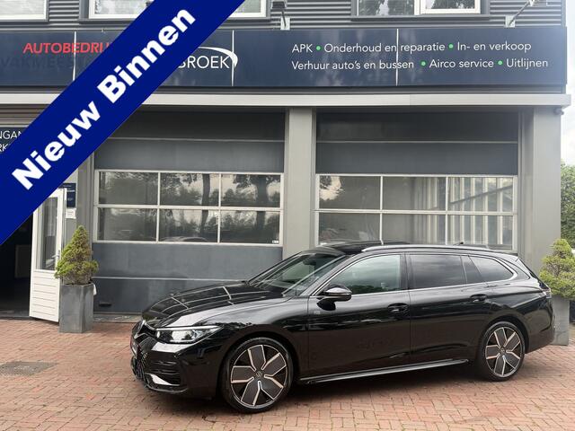 Volkswagen PASSAT Variant 1.5 eHybrid R-Line Edition | SoH 100% | 272pk | Pano | IQ.Light | ACC | Ergo active + massage