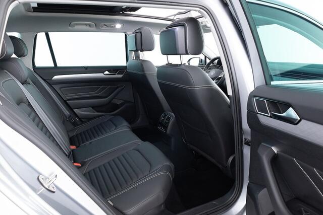 Volkswagen PASSAT Variant 1.4 TSI PHEV GTE | LEDER | PANORAMADAK | VIRTUAL DASH | Trekhaak .