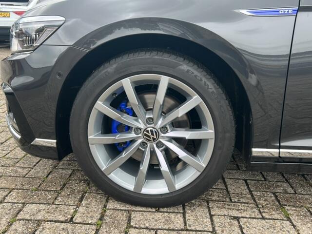 Volkswagen PASSAT 1.4 TSI DSG GTE PANO-DAK/TREKHAAK/LEDER/360CAMERA/E-KLEP/IQ-LIGHTS