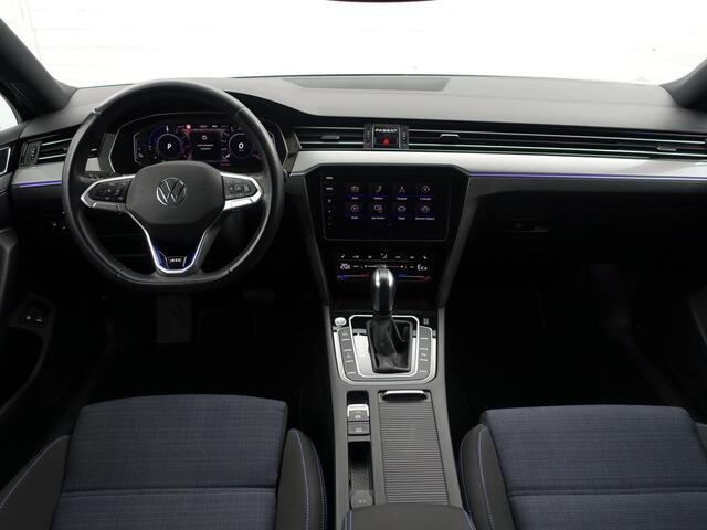 Volkswagen PASSAT Variant 1.4 TSI PHEV GTE Panoramadak, Sfeerverlichting, Ada Cruise, CarPlay, Ergo Comfort, Virtual Cockpit