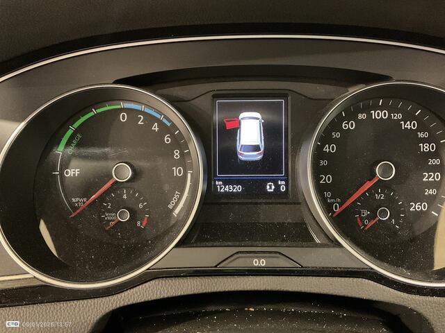 Volkswagen PASSAT Variant 1.4 TSI PHEV GTE Business TREKH. | LED | ADAPT. CRUISE | ECC | NAVI