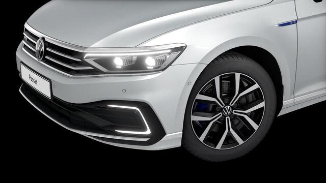 Volkswagen PASSAT Variant 1.4 TSI PHEV GTE Business | Wordt verwacht | Trekhaak | Stoelverwarming | A.cam | Sfeerverlichting