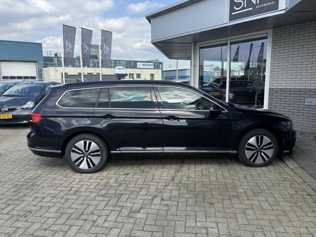 Volkswagen PASSAT Variant GTE