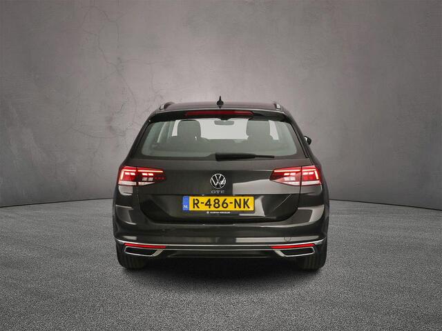 Volkswagen PASSAT Variant GTE Business 1.4 TSI PHEV 218pk DSG Automaat Trekhaak, Navigatie, Adaptive cruise control, Achteruitrijcamera, LED koplampen