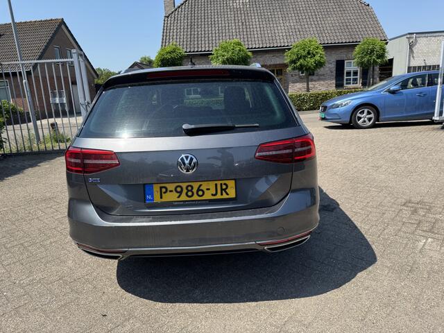 Volkswagen PASSAT Variant 1.4 TSI GTE Highline | Automaat | Navi | Camera | Leer | Elektrische stoelen | Stoelverwarming | Clima |