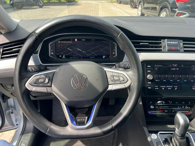 Volkswagen PASSAT Variant 1.4 TSI GTE Highline head up, virtual, trekhaak, cruise, navi