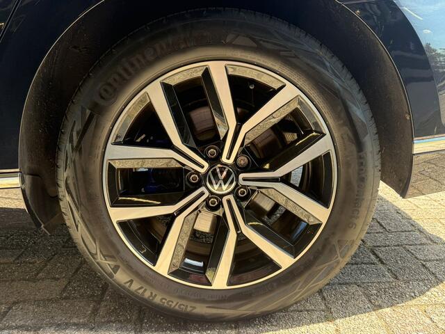 Volkswagen PASSAT Variant 1.5 eHybrid Business Alcantara | SOH 95% | Massage | Adaptive Cruise | GTE | 12 MND Garantie | Afleverbeurt |