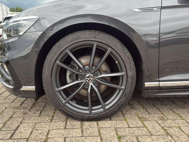 Volkswagen PASSAT 2.0 TDI DSG 4MOTION R-LINE TREKHAAK/360CAM/LEDER/PANO-DAK/ACC/H-K/STANDKACHEL