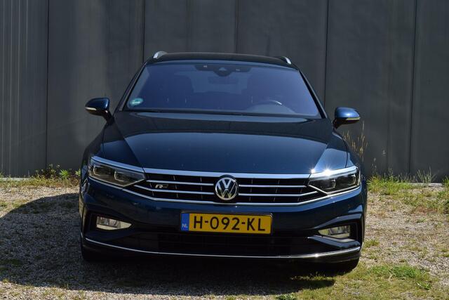 Volkswagen PASSAT Variant 1.5 TSI Elegance Business R