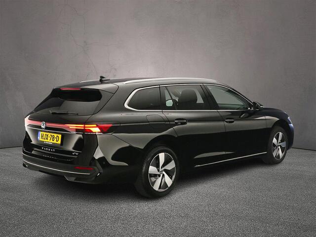 Volkswagen PASSAT Variant Business 1.5 eTSI 150pk DSG Automaat Trekhaak, Adaptive cruise control, Navigatie, Stoelverwarming, Achteruitrijcamera, LED koplampen, Parkeersensoren