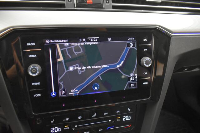 Volkswagen PASSAT Variant GTE SOH 100% Camera El A-Klep+Trekhaak Stoelverw Dhoek detec