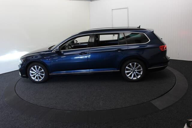 Volkswagen PASSAT Variant GTE SOH 100% Camera El A-Klep+Trekhaak Stoelverw Dhoek detec