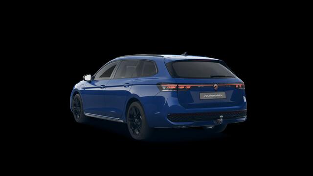 Volkswagen PASSAT Variant 1.5 eHybrid R-Line | Wordt verwacht | Pano | Trekhaak | 5J fabrieksgarantie | Winterpakket | 272Pk |