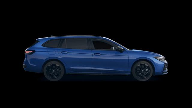 Volkswagen PASSAT Variant 1.5 eHybrid R-Line | Wordt verwacht | Pano | Trekhaak | 5J fabrieksgarantie | Winterpakket | 272Pk |