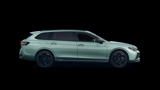 Volkswagen PASSAT Variant 1.5 eHybrid R-Line Business | Wordt verwacht | Trekhaak | Pano | 5J Garantie | Black Style |