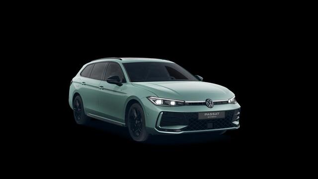 Volkswagen PASSAT Variant 1.5 eHybrid R-Line Business | Wordt verwacht | Trekhaak | Pano | 5J Garantie | Black Style |