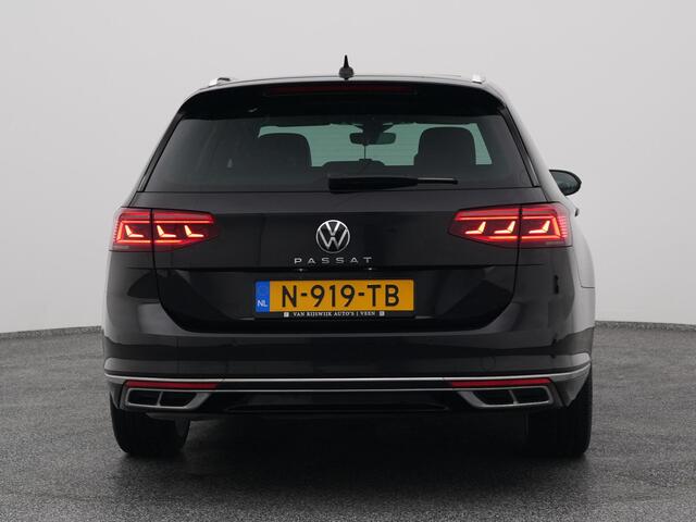 Volkswagen PASSAT Variant 1.5 TSI Automaat R-Line Business + | PANO | CAMERA | ADAPTIVE | LEDER | STOELVERW.