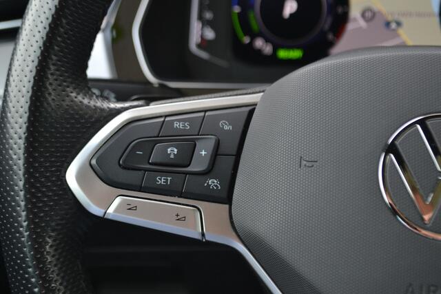 Volkswagen PASSAT Variant 1.4 TSI PHEV GTE SOH 94.93% Panoramadak | Leer | Trekhaak | Head up | Virtual Dis. | Adaptive Cruise | Stoelverw. |