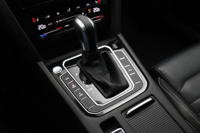 Volkswagen PASSAT Variant 1.4 TSI PHEV GTE 218 PK, Trekhaak, Leder, Adap. Cruise Control, Winterpakket, Carplay
