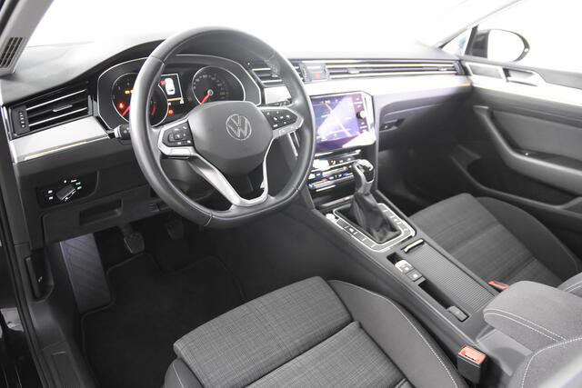 Volkswagen PASSAT Variant 1.5 TSi Style *1ste Eigenaar*Navigatie*Camera*DAB*