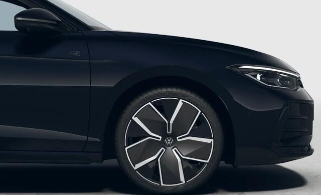 Volkswagen PASSAT Variant 1.5 eHybrid 272PK DSG R-Line Edition / Resterende Fabrieksgarantie tot 23-09 2030 / Trekhaak / Leer / Panoramadak / 19'' LMV / VW