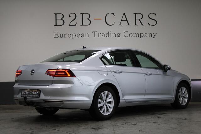 Volkswagen PASSAT 1.6 TDI Comfortline Business | LED | Navi | ACC