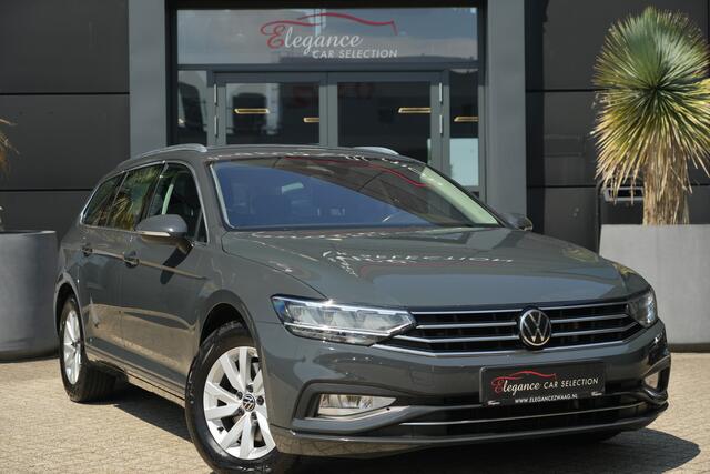 Volkswagen PASSAT Variant 1.5 TSI Business 150pk Navigatie/Camera/AdaptieveCruiseControl
