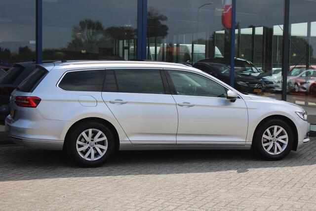 Volkswagen PASSAT Variant 1.4 TSI Comfortline Business PANORAMADAK LEDER TREKHAAK CAMERA