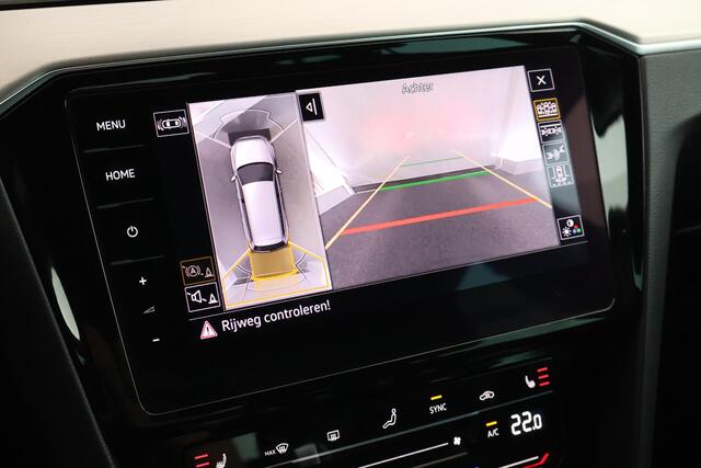 Volkswagen PASSAT Variant 1.5 TSI 150pk DSG R-Line Business + Keyless Panoramadak 360Camera Stoelverwarming Virtual Cockpit Navigatie
