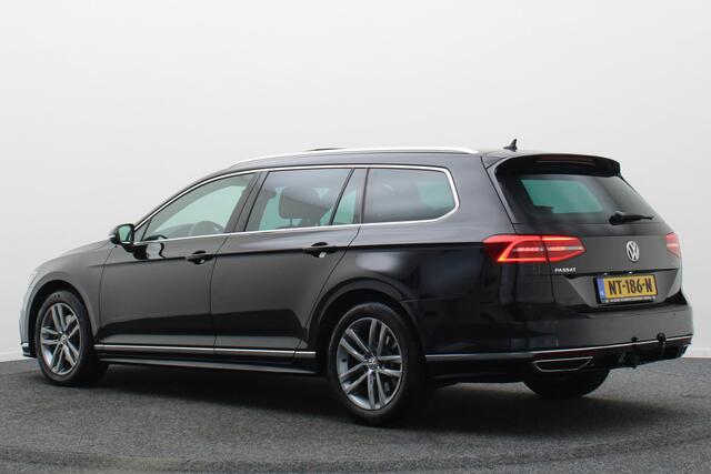 Volkswagen PASSAT Variant 1.6 TDI DSG Highline Business R-Line Panoramadak, Virtual Cockpit, Trekhaak, Camera, Apple Carplay, PDC, 17''