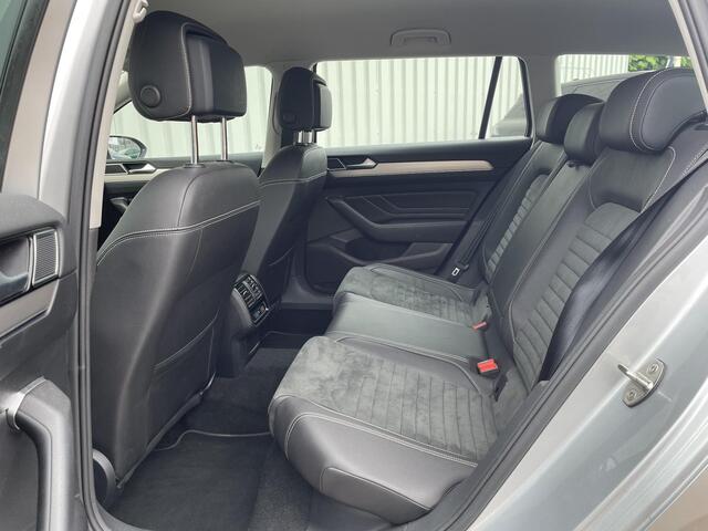 Volkswagen PASSAT Variant 1.5 TSI Business | Automaat | Trekhaak | Stoelverwarming | Head-up-Display | Adaptieve Cruise Control | Apple Carplay & Android Auto