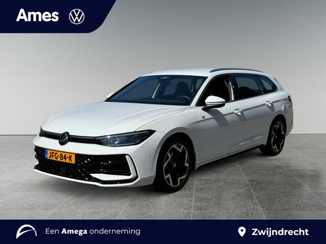 Volkswagen PASSAT Variant 1.5 150pk eTSI R-Line Business 360 graden camera 'Area View' | Parkeerassistent 'Park Assist Plus' | Voorstoelen verwarmbaar