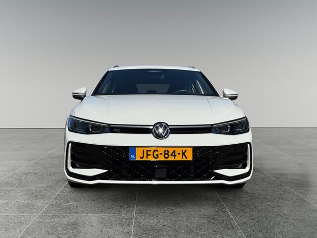 Volkswagen PASSAT Variant 1.5 150pk eTSI R-Line Business 360 graden camera 'Area View' | Parkeerassistent 'Park Assist Plus' | Voorstoelen verwarmbaar