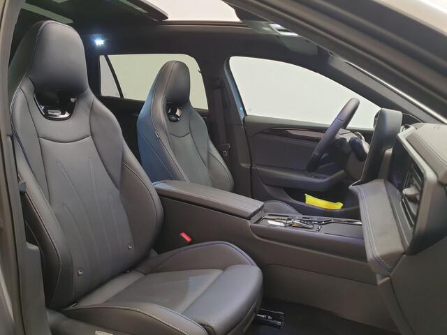 Volkswagen PASSAT Variant 1.5 eHybrid 272pk DSG/AUT R-Line Wegklapbare trekhaak, Harman/Kardon, Leder, Pano