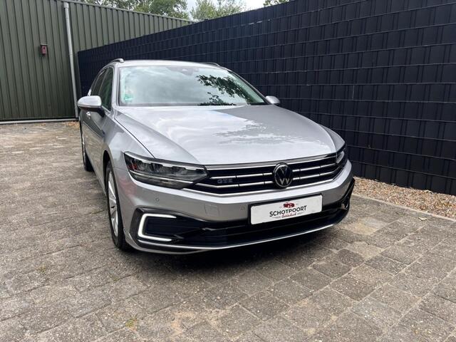 Volkswagen PASSAT 1.4 TSI PHEV GTE BNS**carplay//Massagestoel//Business**