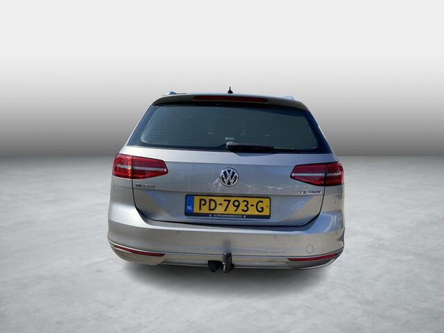 Volkswagen PASSAT Variant 1.4 TSI Comfortline Business , Automaat, Trekhaak, Adap.Cruise, Navi, Clima, Apple Carplay, Android Auto, Bluetooth, PDC, DAB+