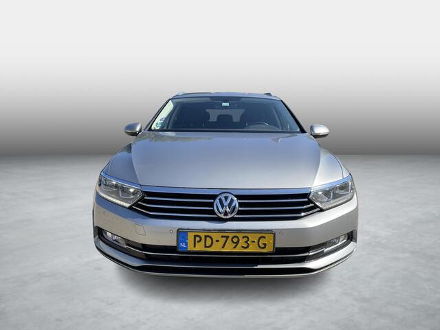 Volkswagen PASSAT Variant 1.4 TSI Comfortline Business , Automaat, Trekhaak, Adap.Cruise, Navi, Clima, Apple Carplay, Android Auto, Bluetooth, PDC, DAB+