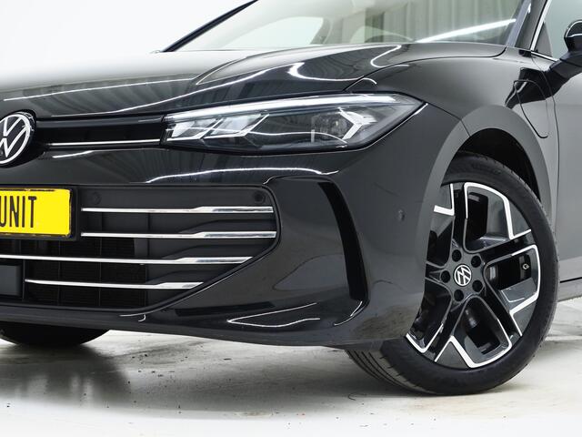 Volkswagen PASSAT Variant 1.5 eHybrid 204PK | Leder/Alcantara | Massage | Stoelkoeling | Trekhaak | HUD | 360 | Keyless
