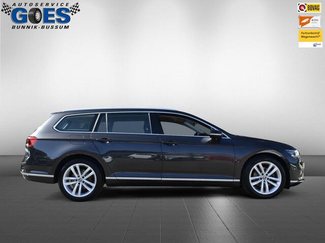 Volkswagen PASSAT Variant 1.5 TSI Business /trekhaak/camera/stoelverwarming