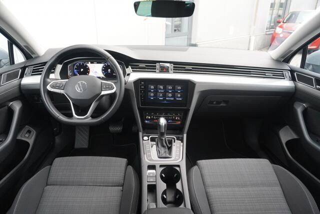 Volkswagen PASSAT Variant 1.5 TSI Business Camera | CarPlay | Keyless | Stoelverwarm.| NAP
