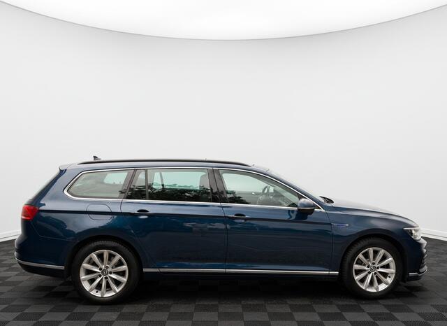 Volkswagen PASSAT Variant GTE Business aut., Camera | Navi | Clima