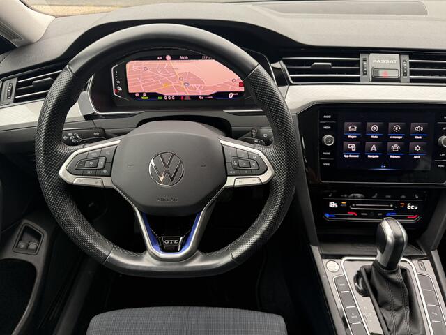 Volkswagen PASSAT Variant GTE Business aut., Camera | Navi | Clima