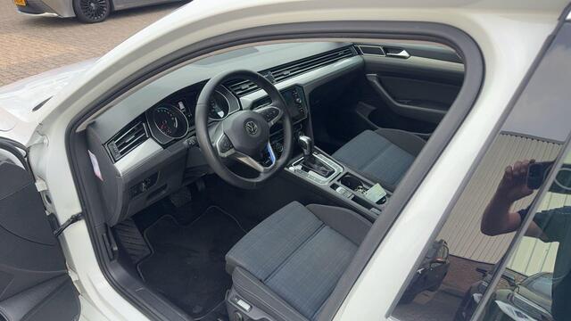 Volkswagen PASSAT Variant 1.4 TSI PHEV GTE Business Automaat|Trekhaak|Volledig Dealer Onderhouden.