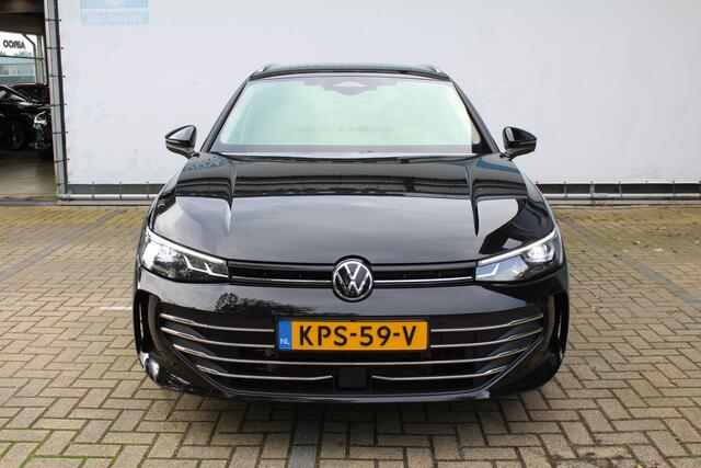 Volkswagen PASSAT Variant 1.5 eHybrid Elegance Business 272 Pk | Incl. 12 maanden Garantie | Stoelmassage | Stoelverwarming/ventilatie | Head-Up Display | Keyless entry/start | 360° Camera | Elektrisch wegklapbare trekhaak | Elektrische kofferbak | Sfeerverlichting | Elekt