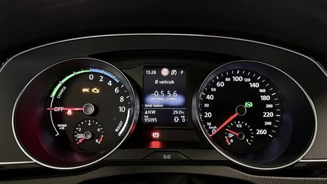Volkswagen PASSAT Variant 1.4 TSI PHEV GTE Business | 1e eigenaar | Complete onderhoudhistorie