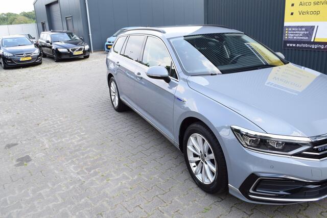 Volkswagen PASSAT Variant 1.4 TSI PHEV GTE Business
