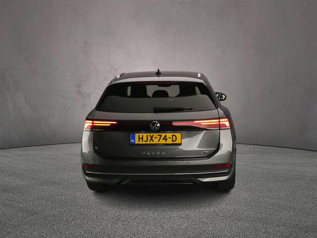 Volkswagen PASSAT Variant Business 1.5 eTSI 150pk DSG Automaat Trekhaak, Adaptive cruise control, Navigatie, Achteruitrijcamera, LED koplampen, App connect