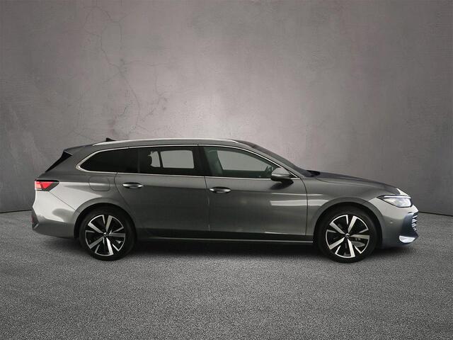 Volkswagen PASSAT Variant Business 1.5 eTSI 150pk DSG Automaat Trekhaak, Adaptive cruise control, Navigatie, Achteruitrijcamera, LED koplampen, App connect