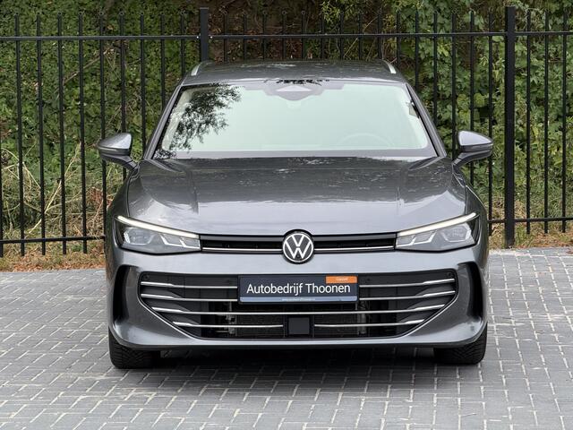 Volkswagen PASSAT Variant 1.5 eHybrid Business | Trekhaak | HUD | Camera